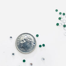 Load image into Gallery viewer, Crystal Hotfix Rhinestones SS7 https://www.artbeecrafts.com/products/crystal-hotfix-glass-rhinestones-7ss-2-3mm-flatblack-1440pcs Hotfix Rhinestones are one of the easiest ways to add sparkle to your apparel designs, purses, cell phones, belts, dolls, scrapbooks, nail art, tumblers and much more! Stones are heat set and already have glue on the back. Easy to apply with hot fix applicator or a household iron. 
